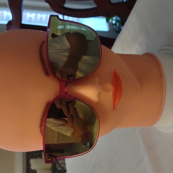 Circus By Sam Edelman Mirrored Sunglasses Style: CC576 main image 5